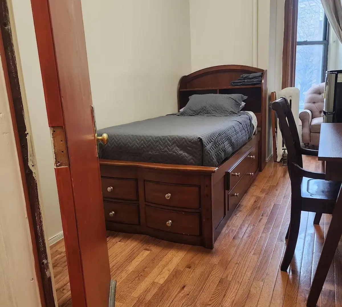 New York City Guest House 2